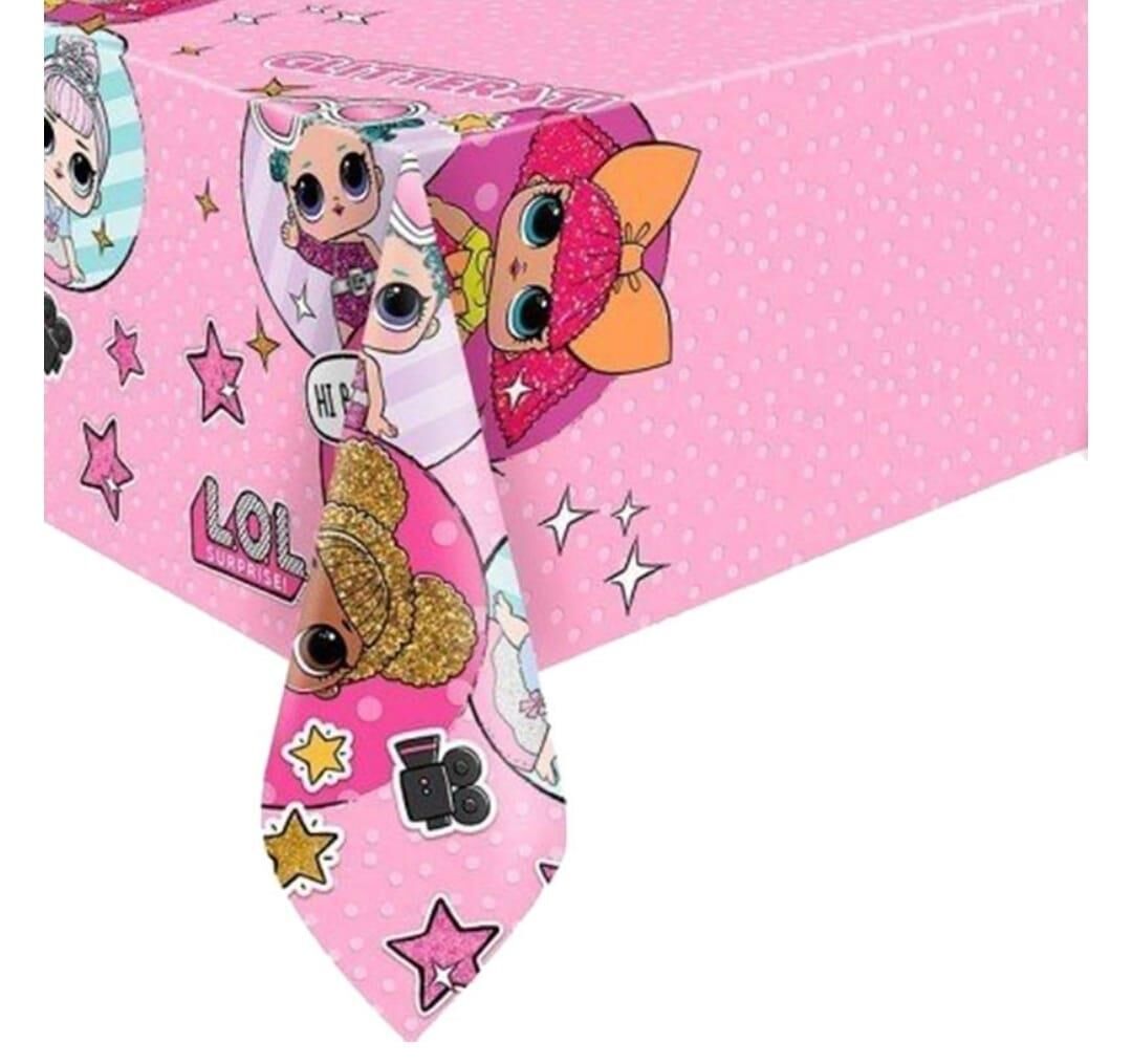 MASA ÖRTÜSÜ LİSANSLI BARBİE