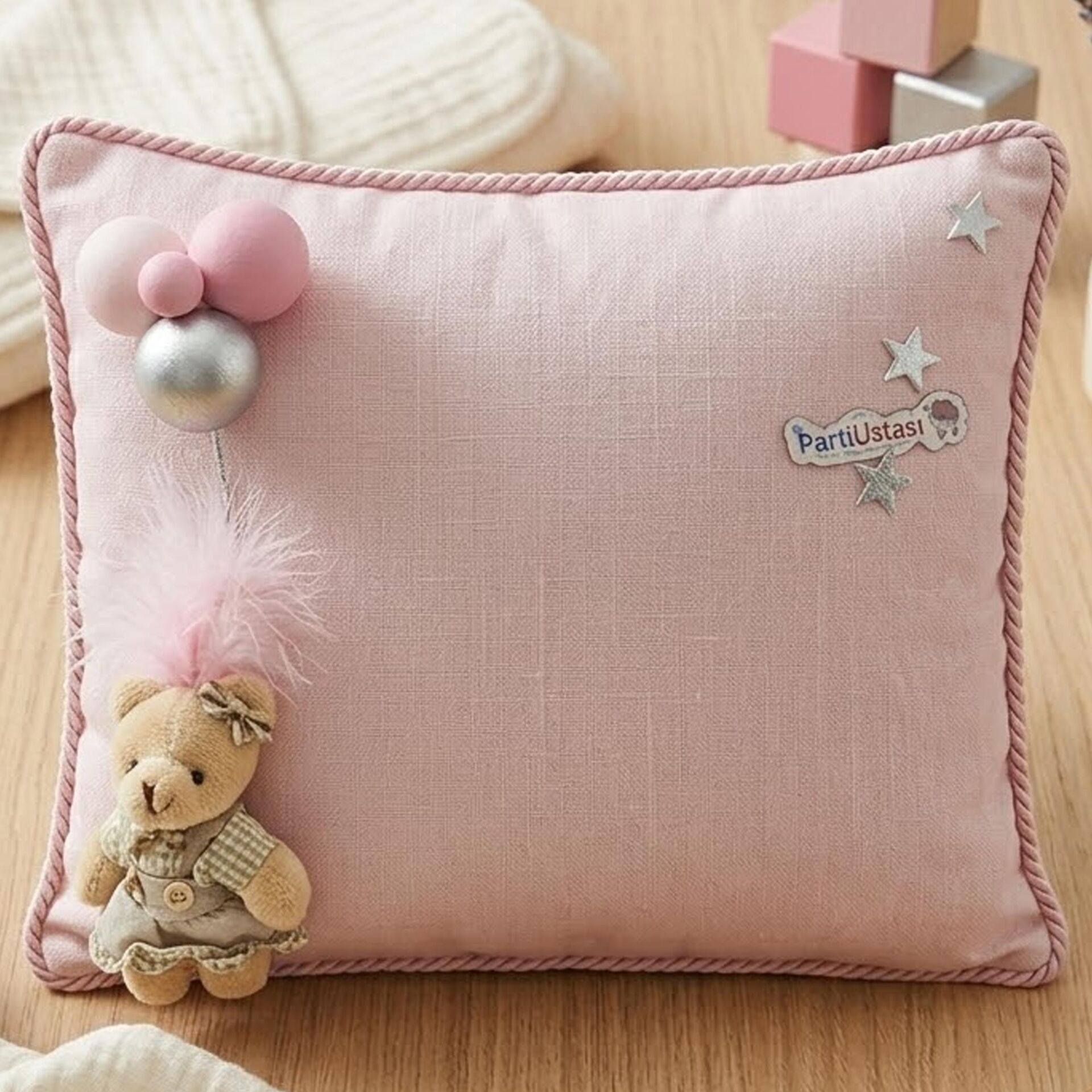 YASTIK TOPLU AYICIKLI PEMBE / GÜMÜŞ