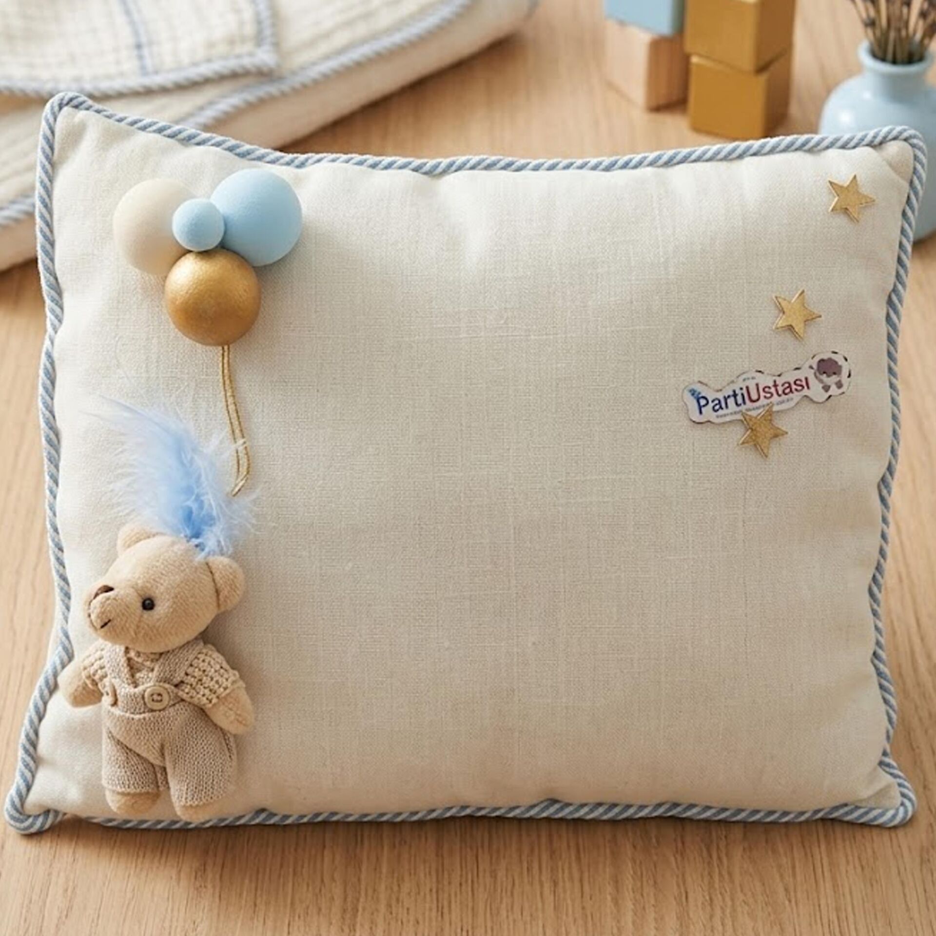 YASTIK TOPLU AYICIKLI BEYAZ / MAVİ